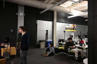 Hack Night 6.16 photo — 1467033280426545352-DSC_0614.JPG